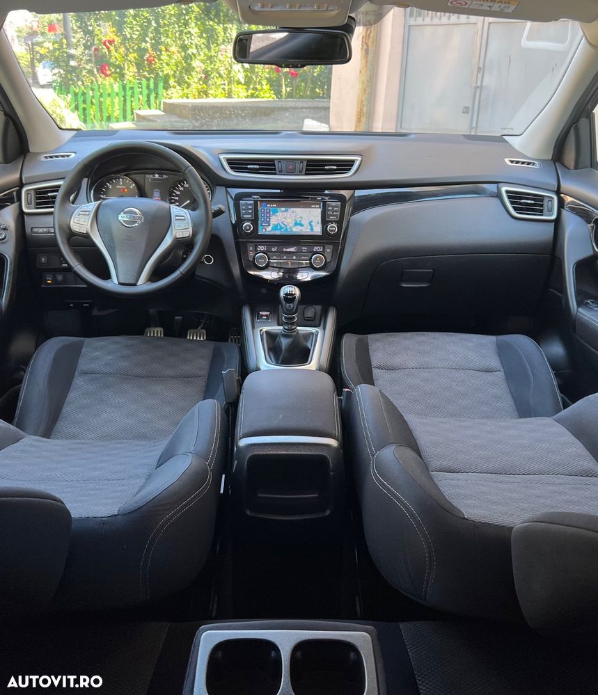 Nissan Qashqai - 12