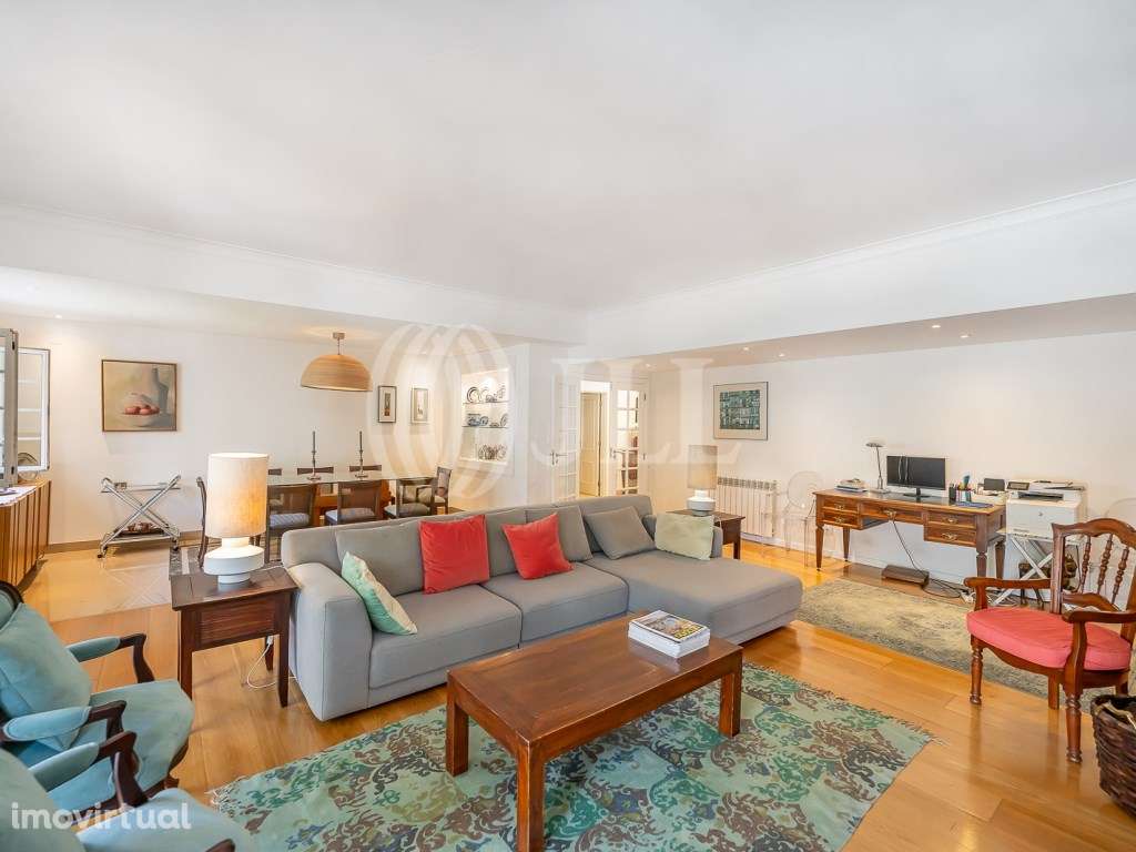 Moradia T10 com jardim, em Alvalade, Lisboa - Grande imagem: 4/37