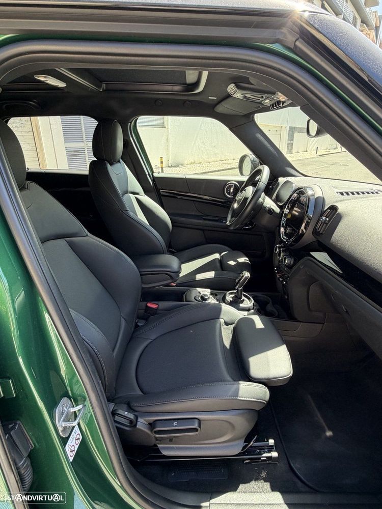 MINI Countryman Cooper D Auto - 3