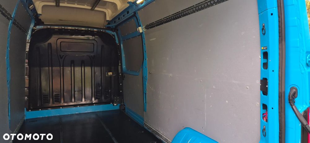Renault Master - 31