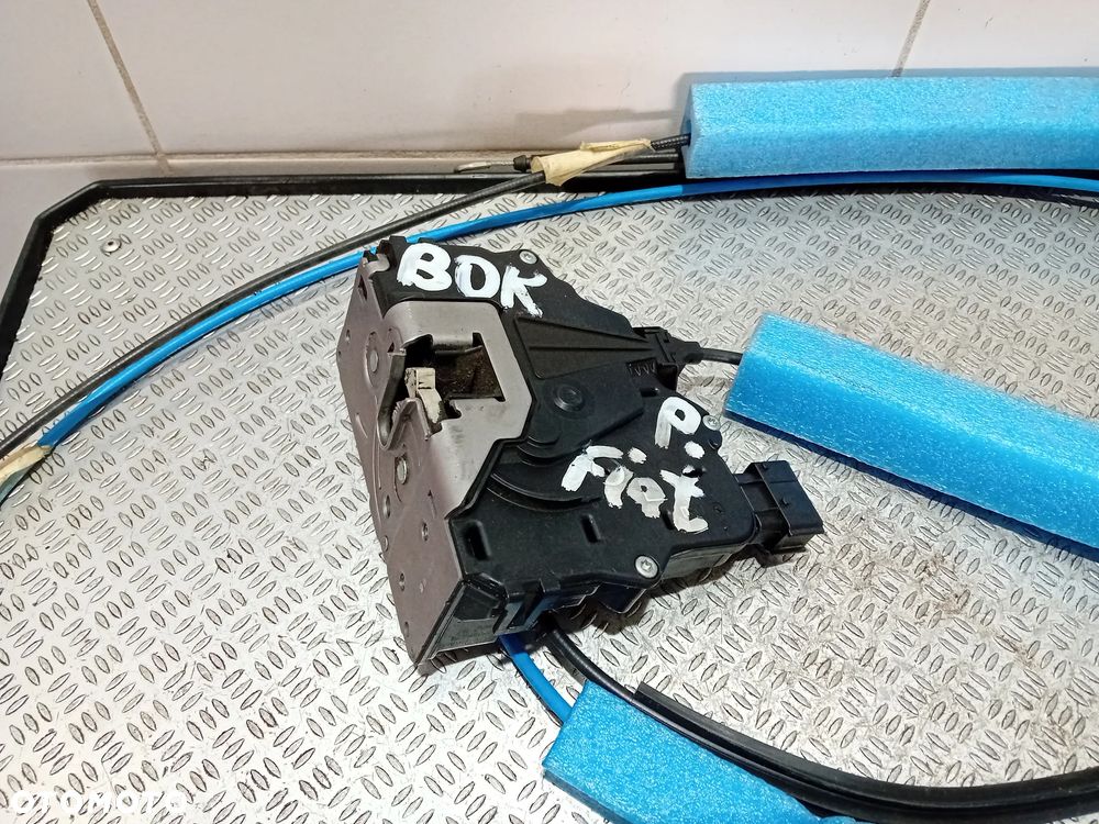 zamek drzwi przesuwnych prawych Fiat Ducato III 1385699080 - 1