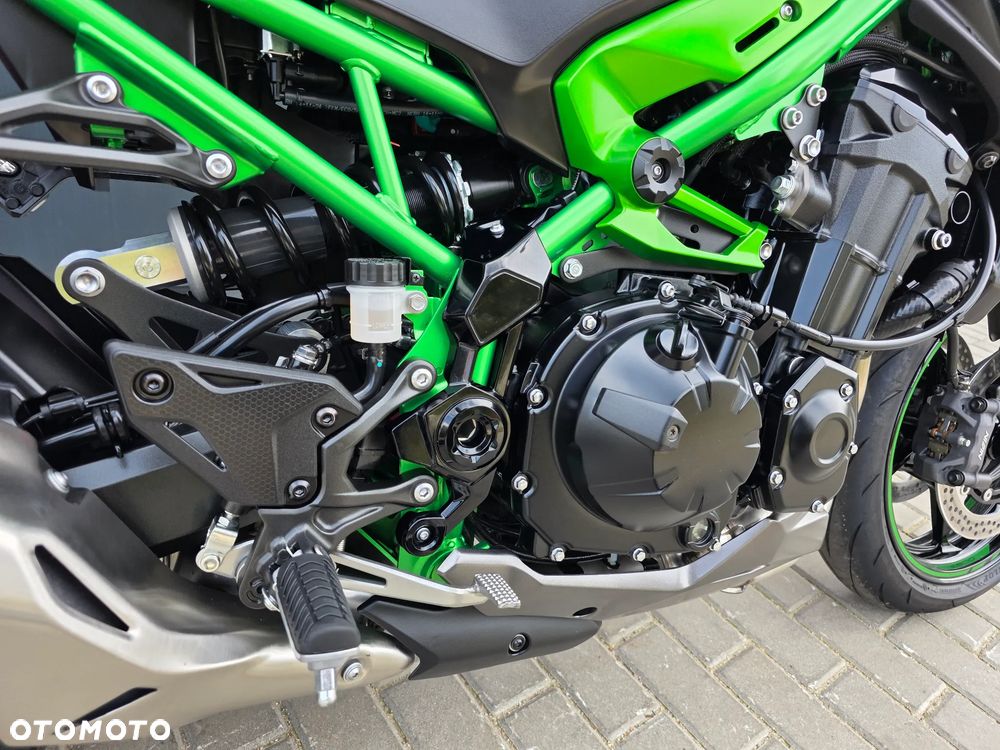Kawasaki Z 900 - 25