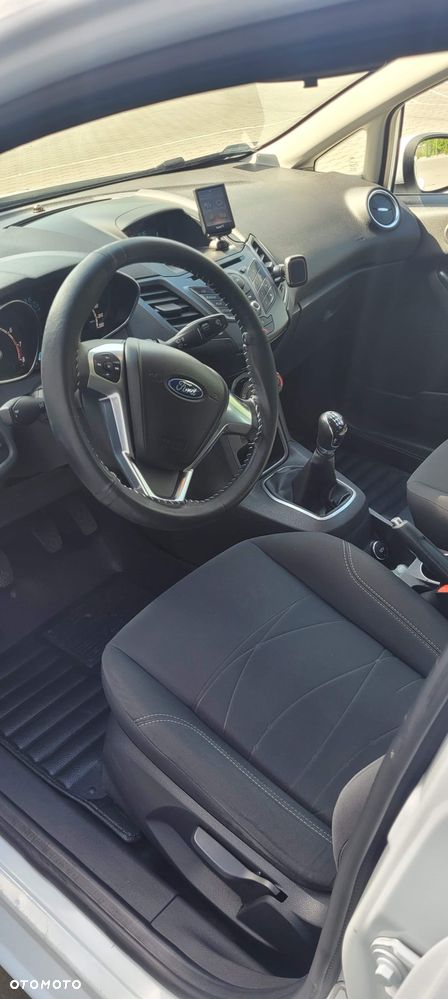 Ford Fiesta 1.0 EcoBoost Titanium - 5