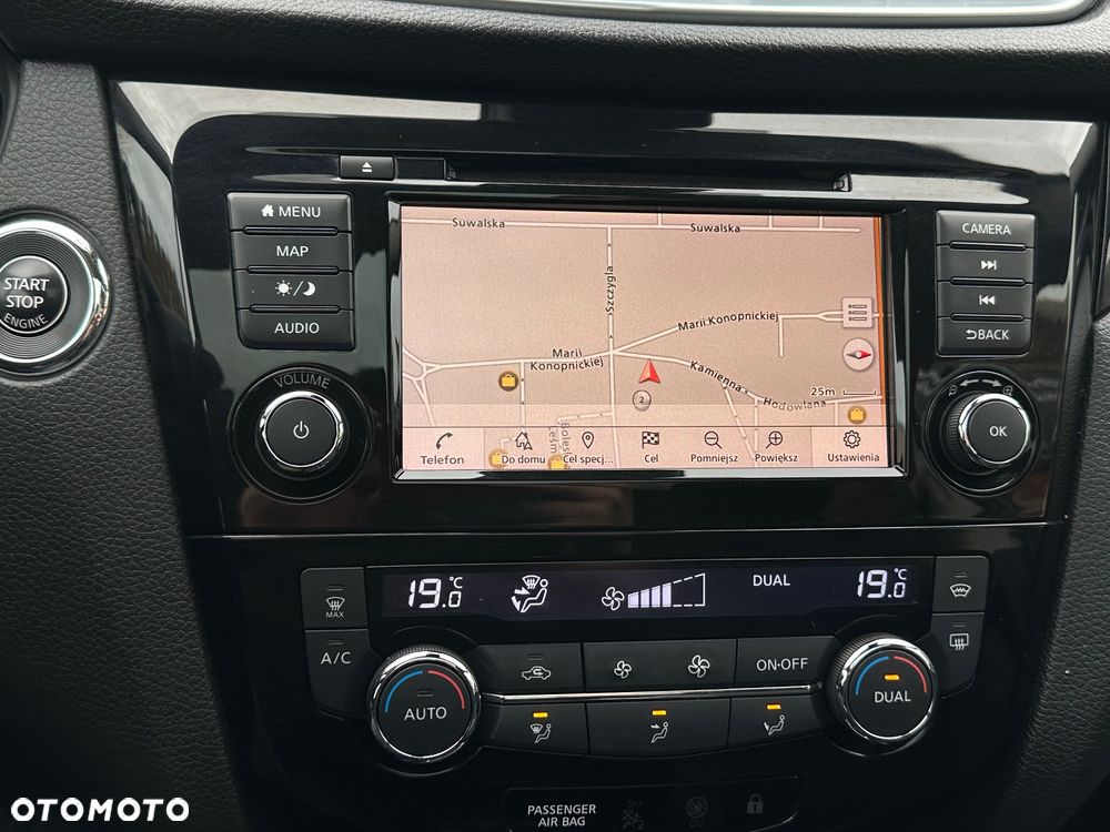 Nissan Qashqai 1.3 DIG-T Tekna DCT - 30