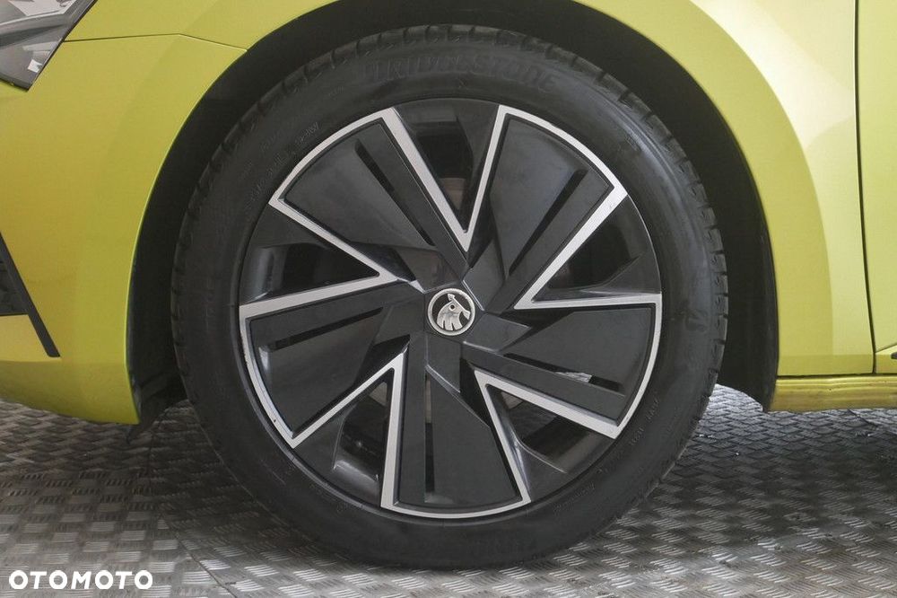 Skoda Superb 2.0 TDI SCR Sportline DSG - 14