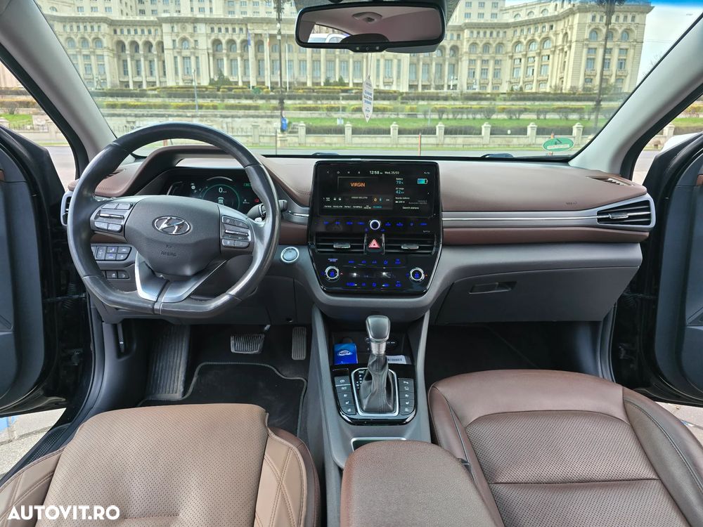 Hyundai IONIQ 1.6 GDI Premium - 10