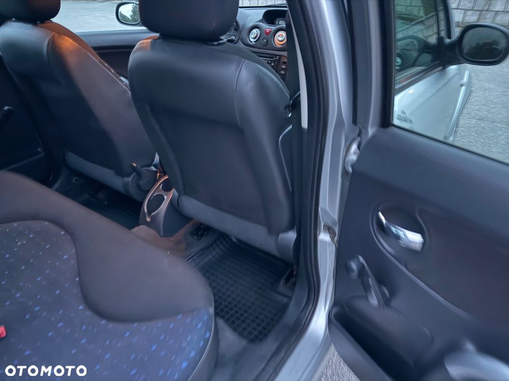 Citroën C3 1.4i Equilibre - 26