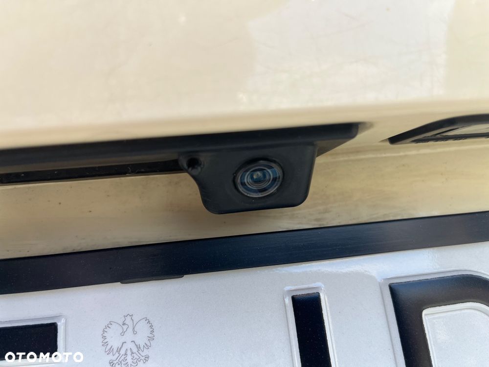 Volkswagen Touran 2.0 TDI SCR DSG Trendline - 33