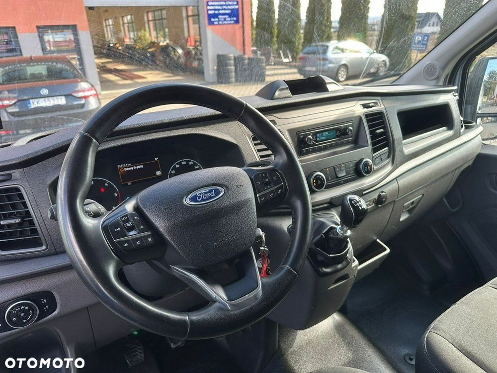 Ford Transit - 18