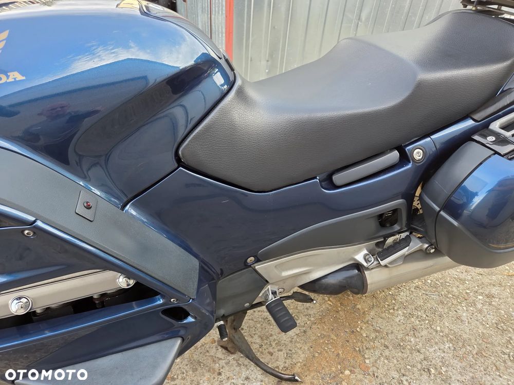 Honda ST - 24