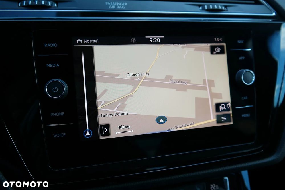 Volkswagen Touran 2.0 TDI BMT Highline DSG - 27