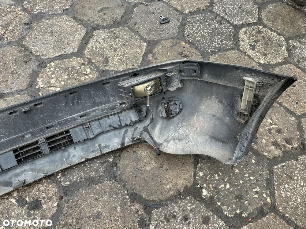 Zderzak przód przedni audi 80 b3  halogen halogeny - 8