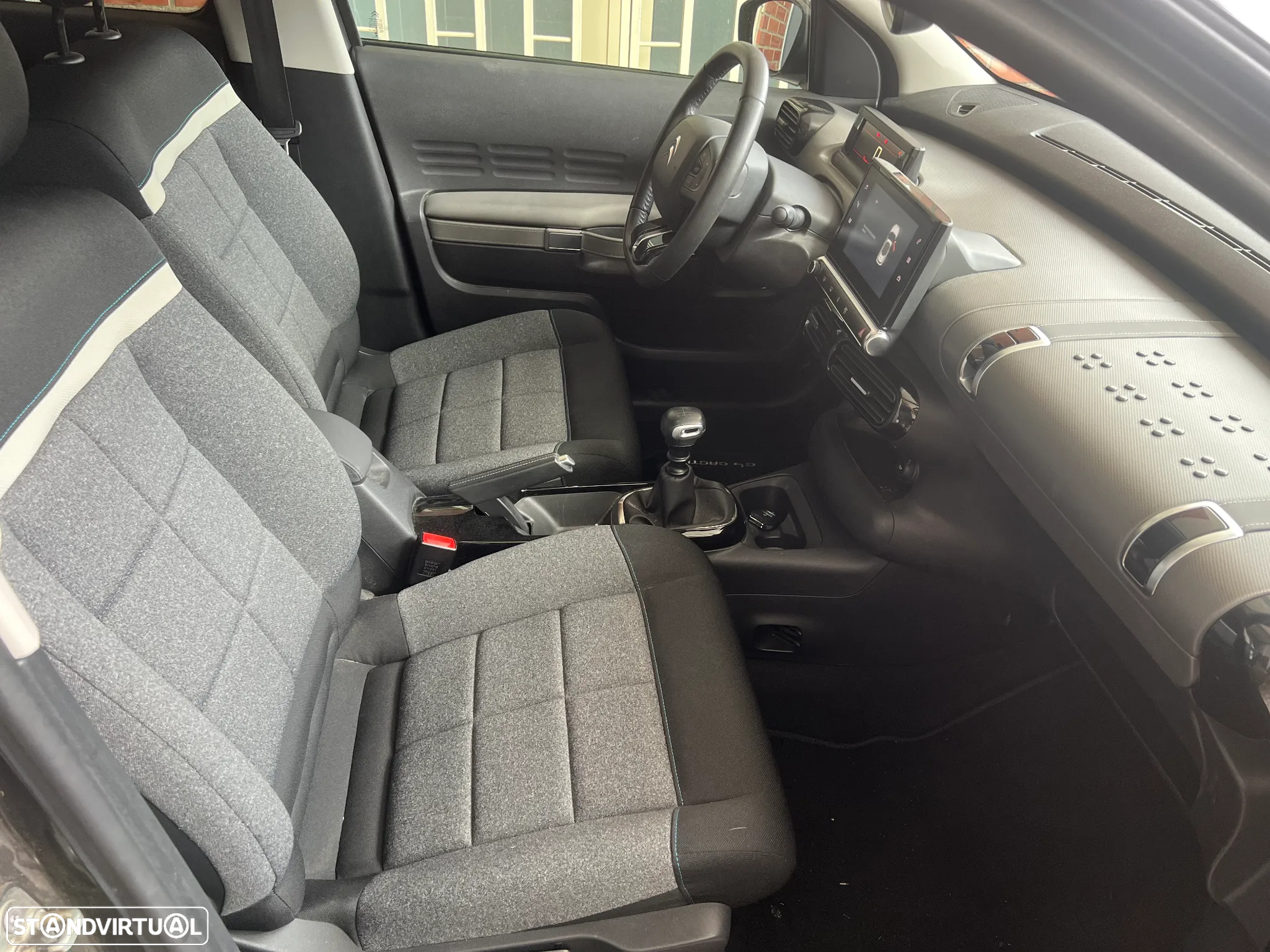 Citroën C4 Cactus 1.2 PureTech Shine - 11