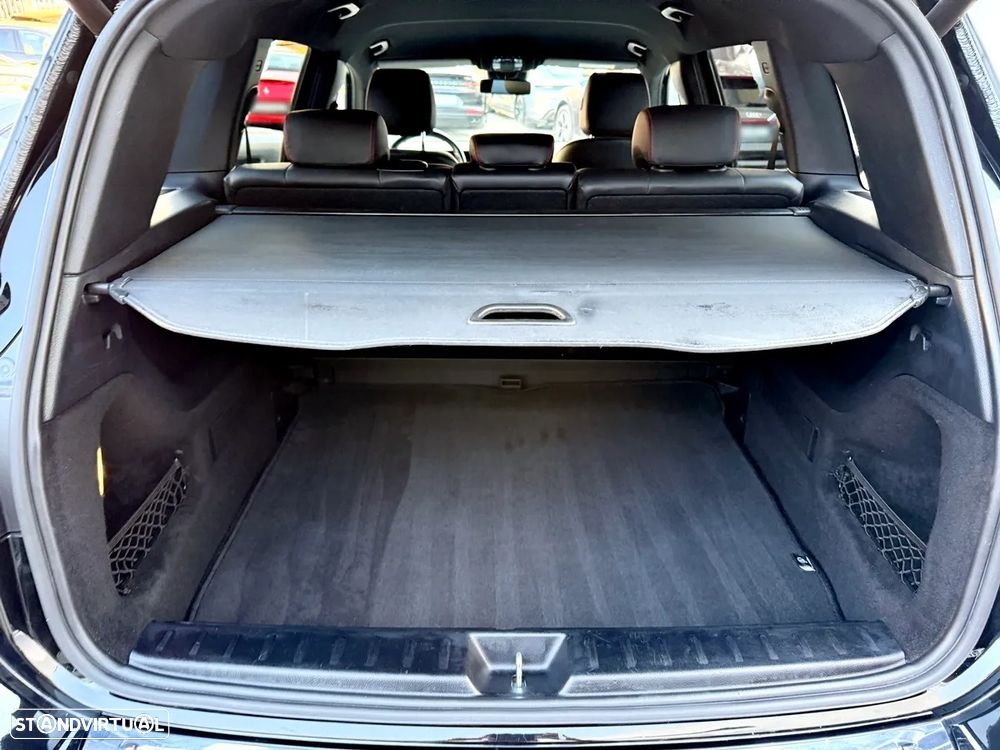 Mercedes-Benz GLB 180 d AMG Line - 30