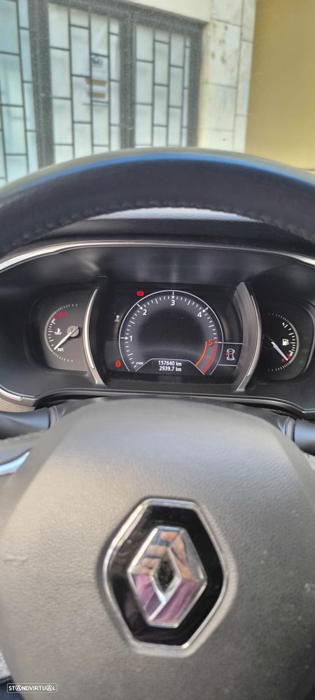 Renault Mégane 1.5 Blue dCi Intens - 2