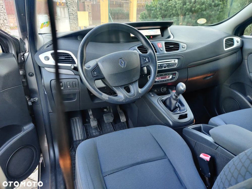 Renault Scenic TCe 130 Dynamique - 30