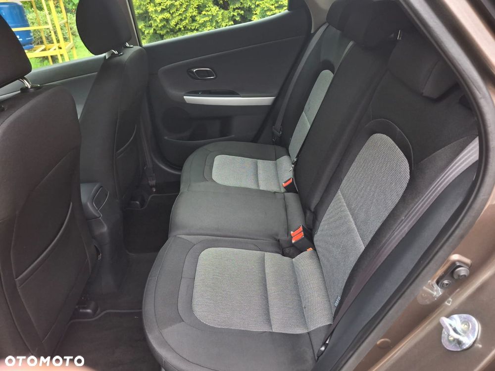 Kia Ceed 1.4 CVVT ISG Dream Team Edition - 18