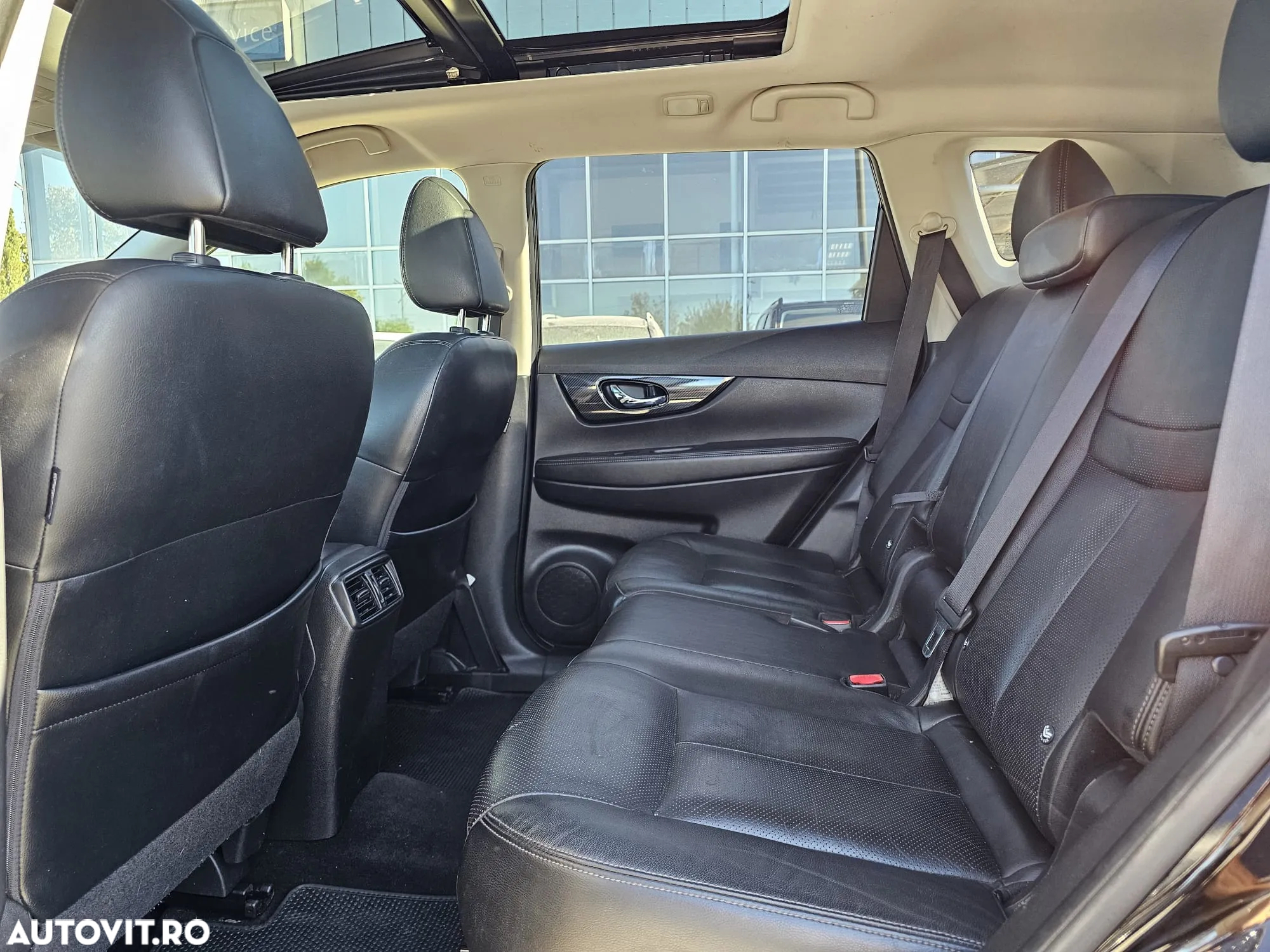 Nissan X-Trail 1.6 dCi Tekna - 8