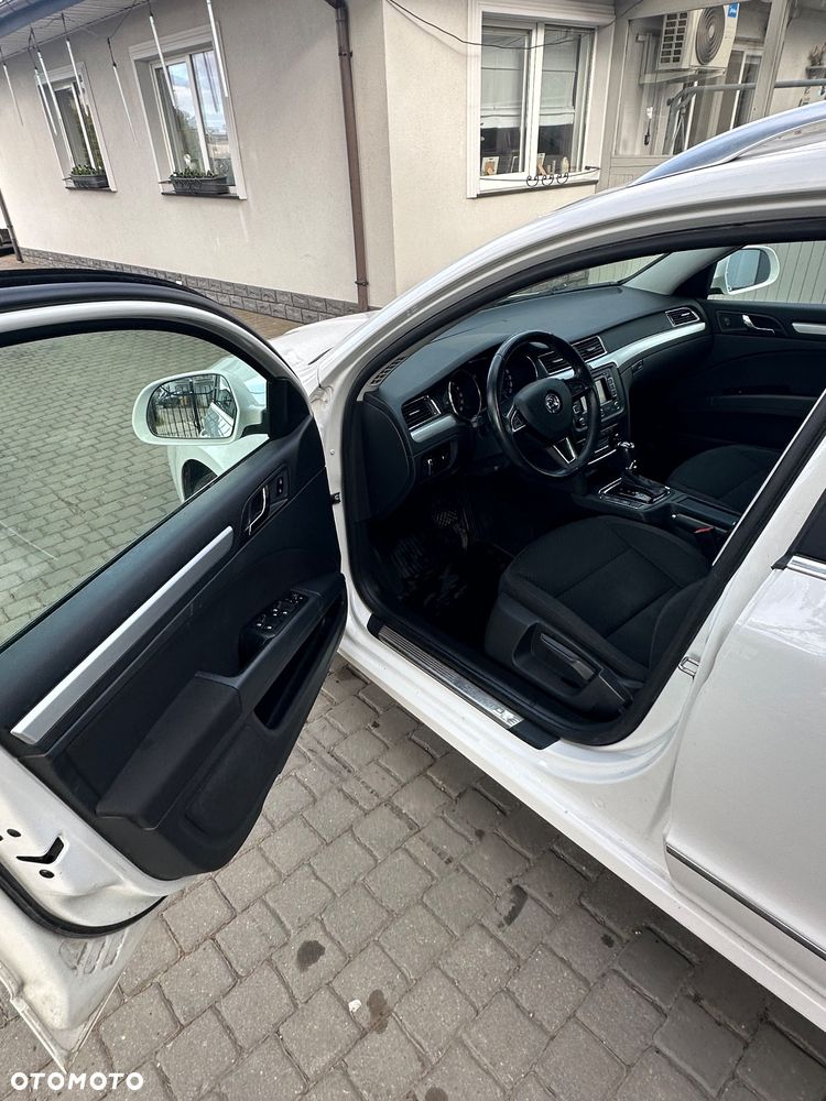 Skoda Superb 2.0 TDI 4x4 Elegance DSG - 12