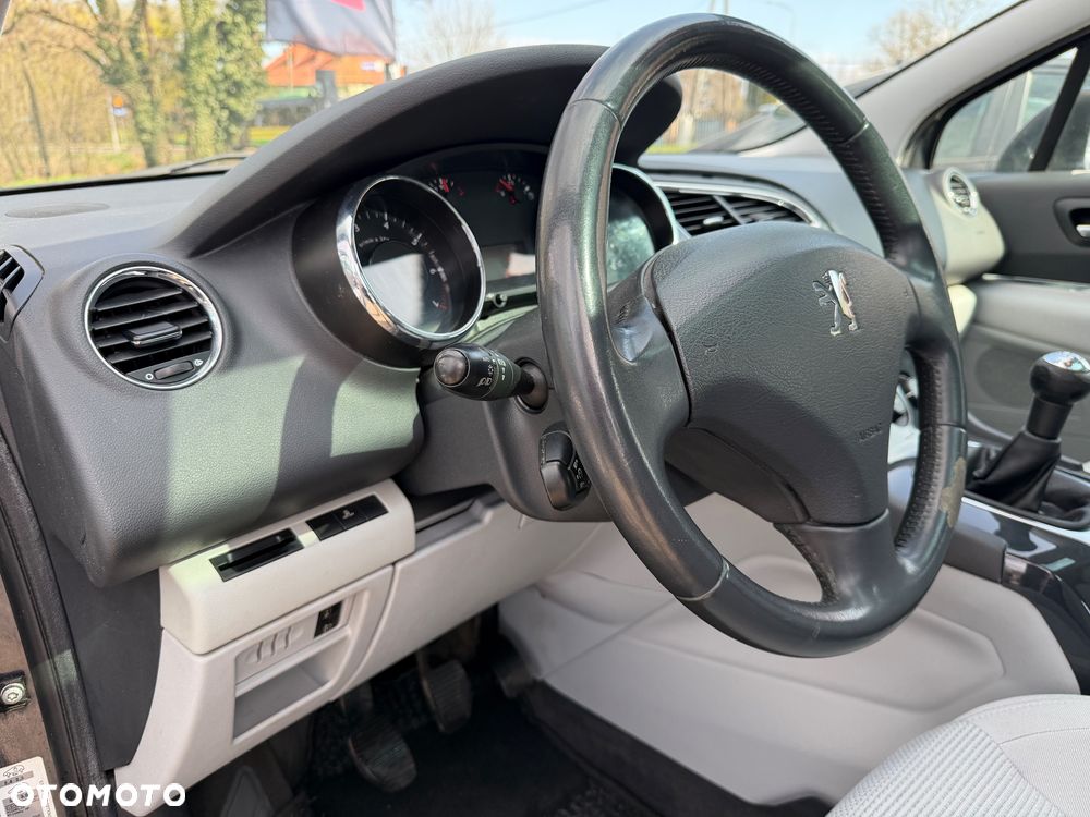 Peugeot 5008 1.6 Active - 18