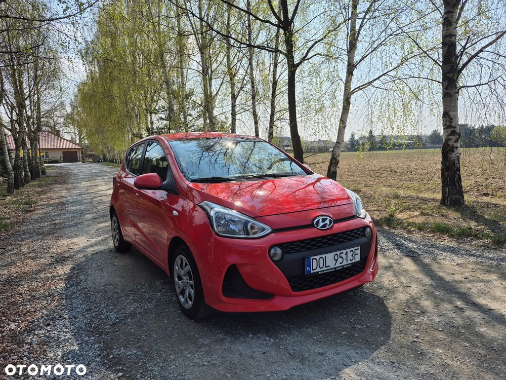 Hyundai i10 1.2 Fifa World Cup Edition - 1