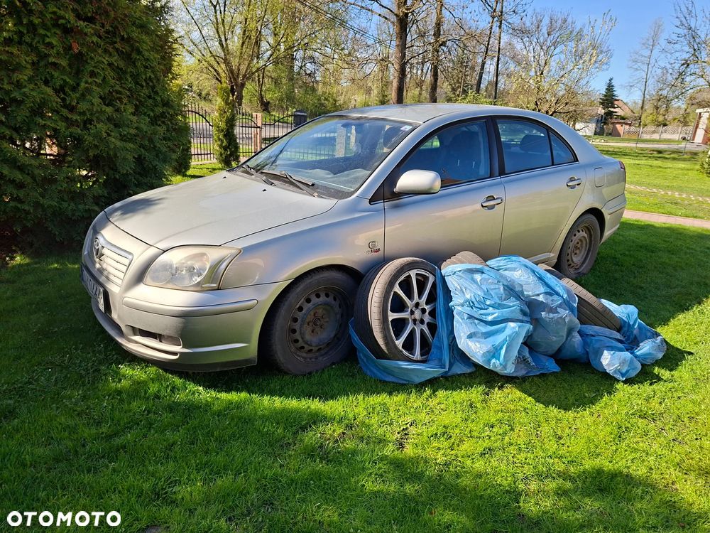 Toyota Avensis 1.8 VVT-i Luna - 34