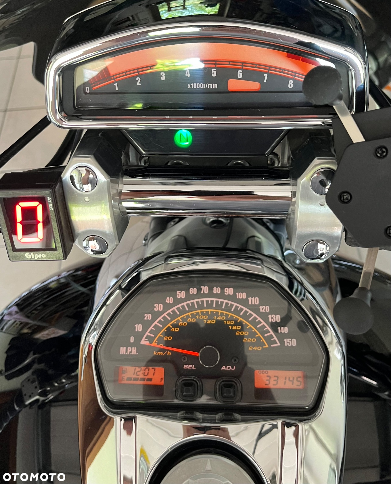 Suzuki Boulevard - 7