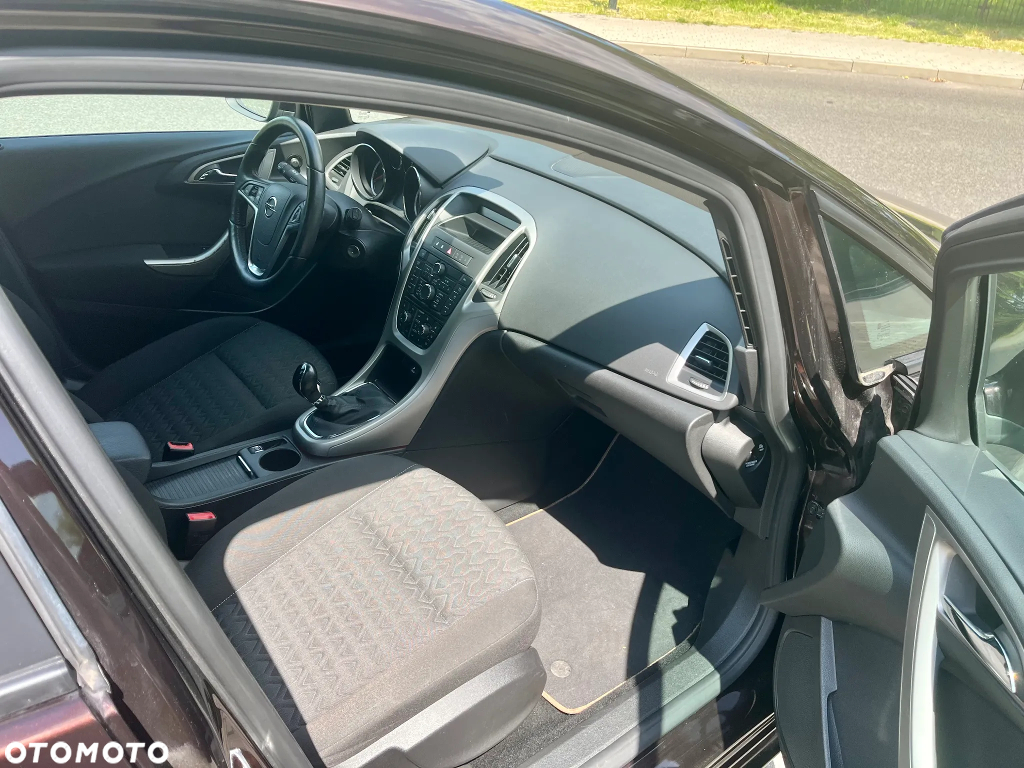 Opel Astra 1.4 Turbo Active - 11