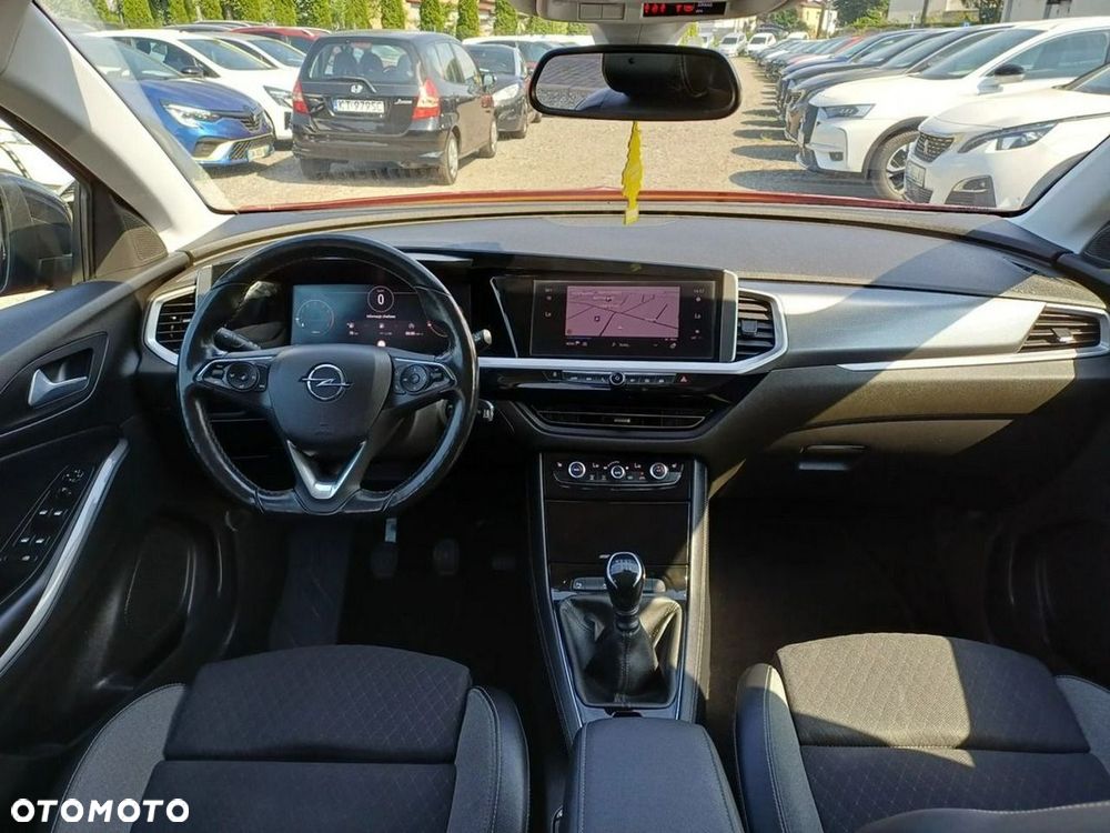 Opel Grandland X 1.2 Start/Stop Business INNOVATION - 24