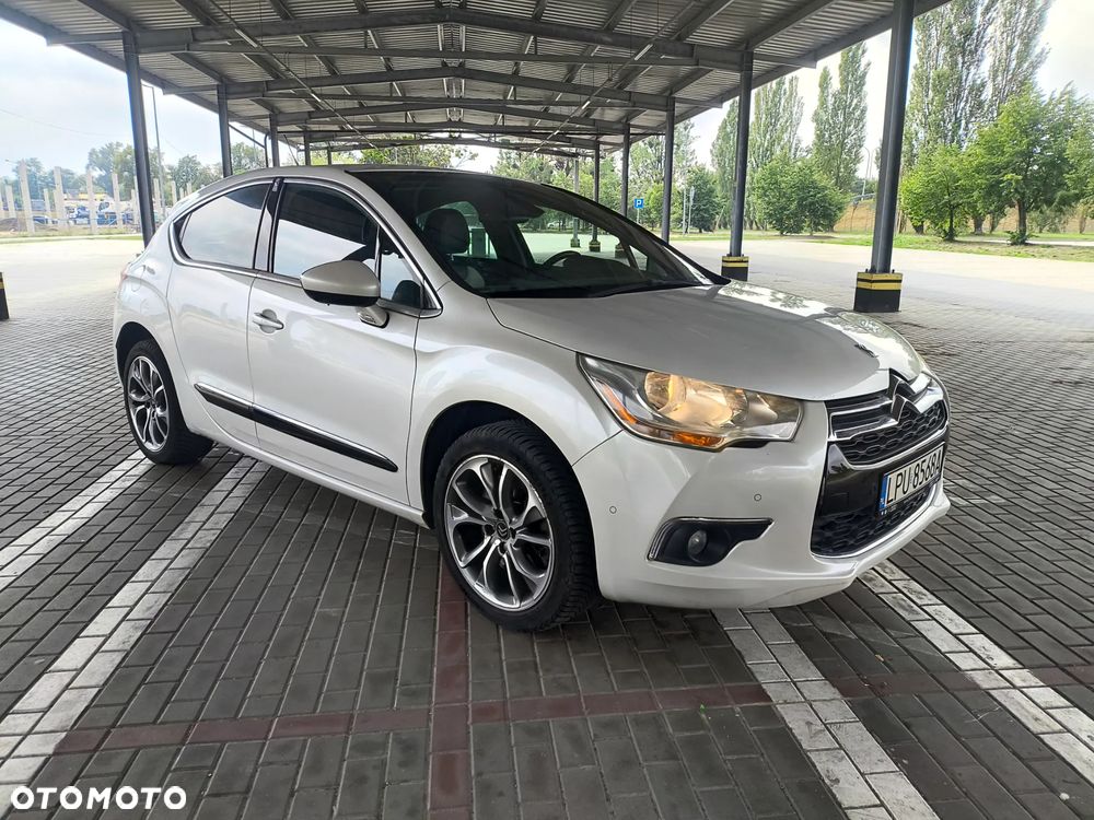 Citroën DS4 1.6 THP SportChic - 4