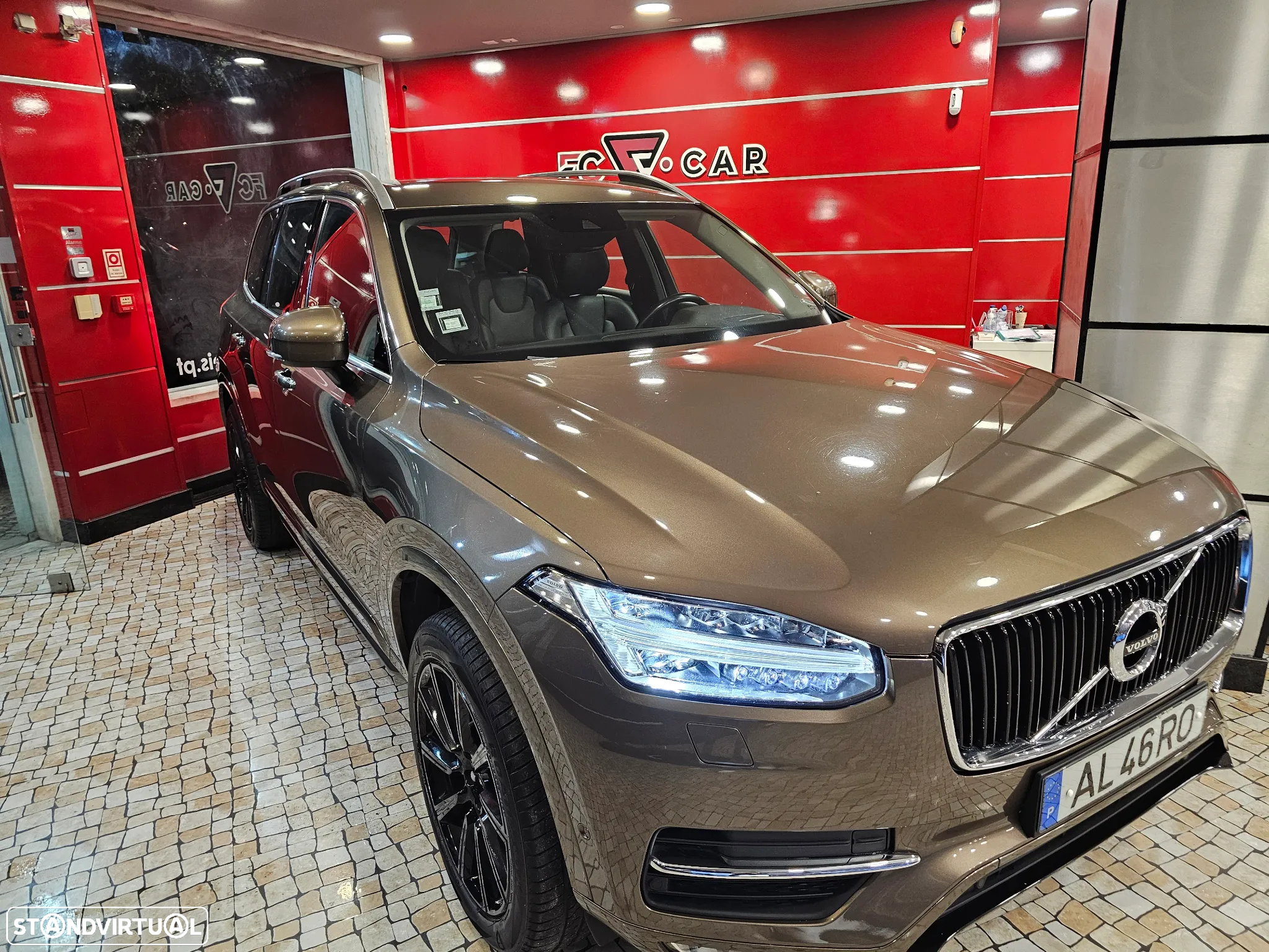 Volvo XC 90 2.0 D4 Momentum - 5