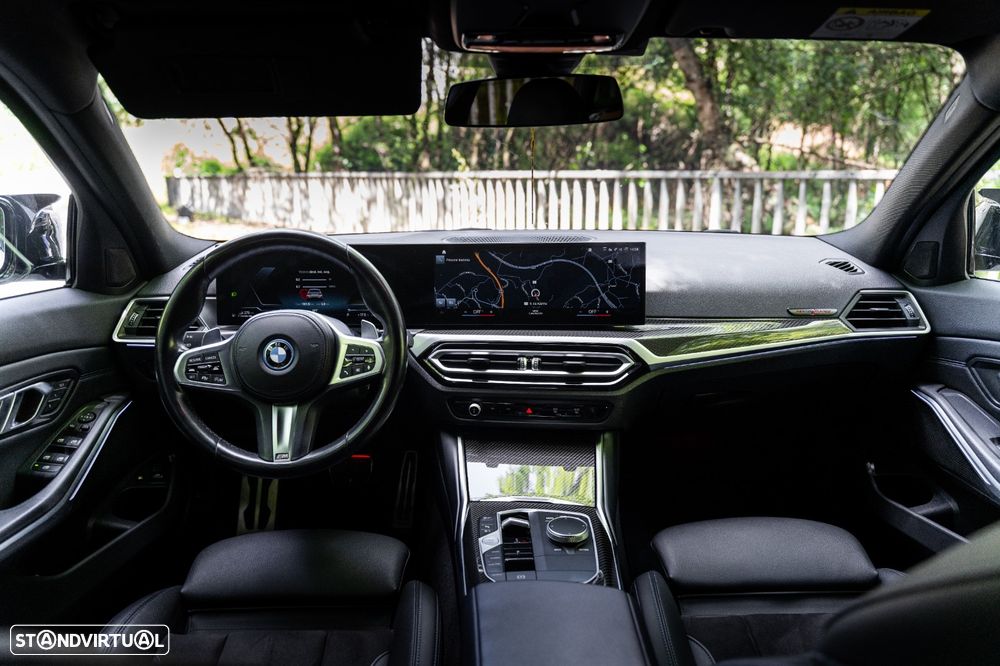 BMW 330 e Pack 50 anos M Auto - 6