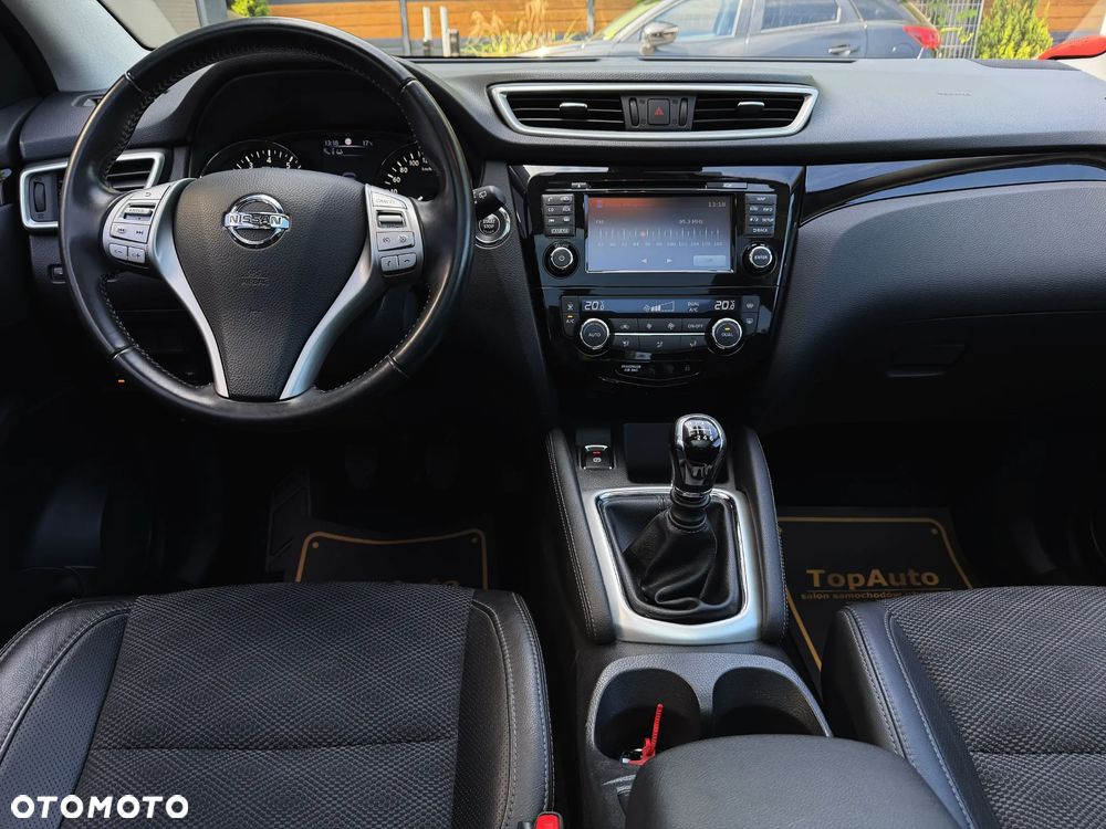 Nissan Qashqai 1.2 DIG-T Tekna - 33