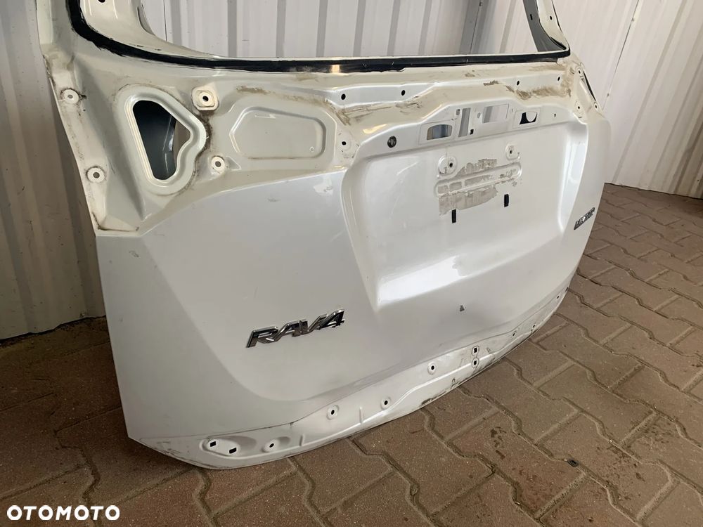 TOYOTA RAV4 IV LIFT 2015-2018 klapa bagażnika tylna TYŁ - 5