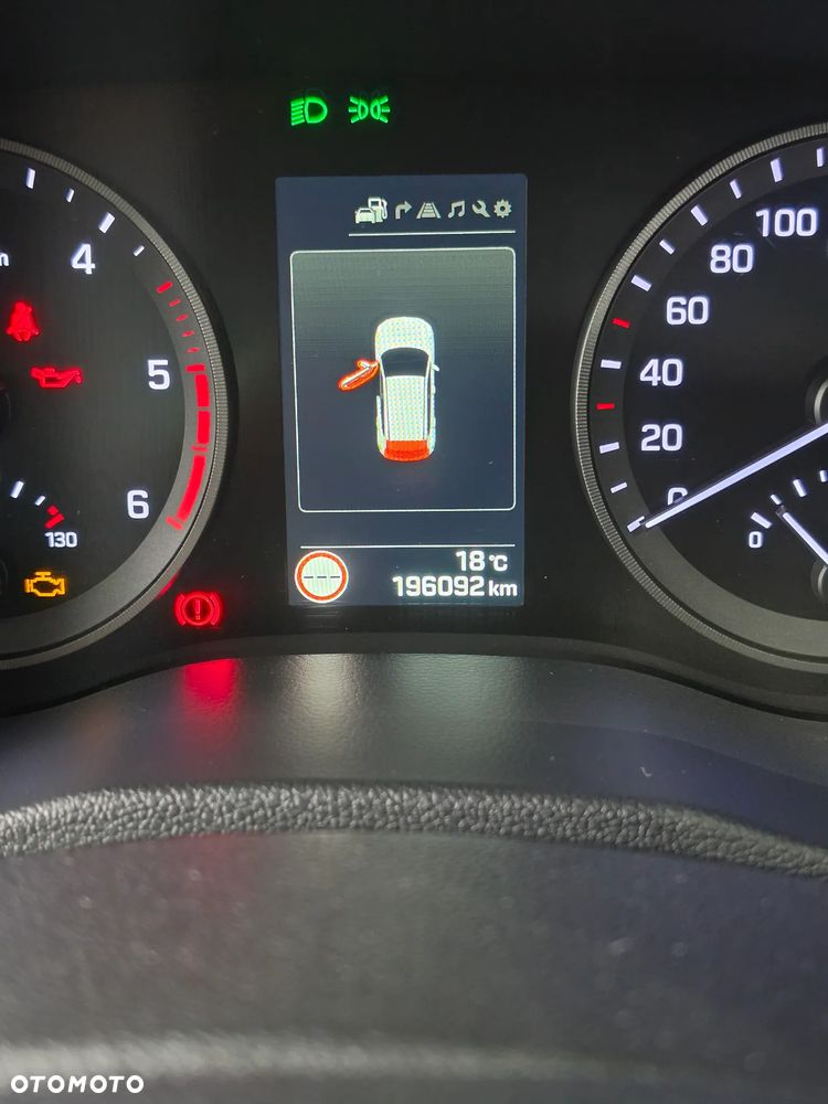 Hyundai Tucson 2.0 CRDI BlueDrive GO Plus 2WD - 23