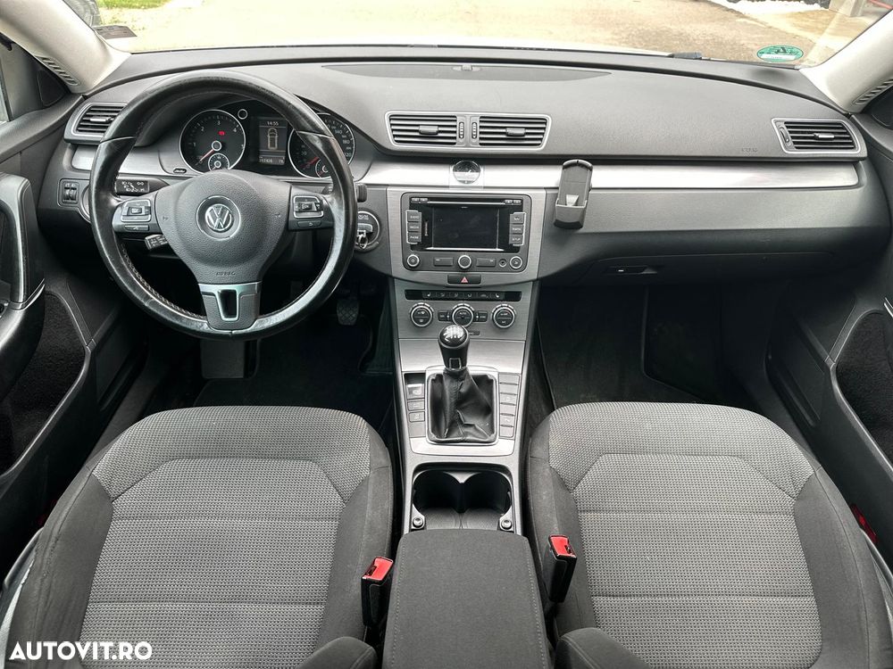 Volkswagen Passat 2.0 TDI Comfortline DPF - 14