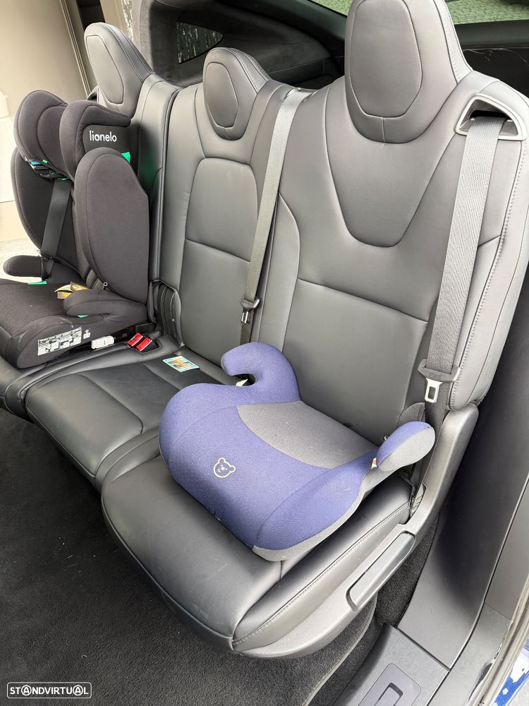 Tesla Model X 75D - 7