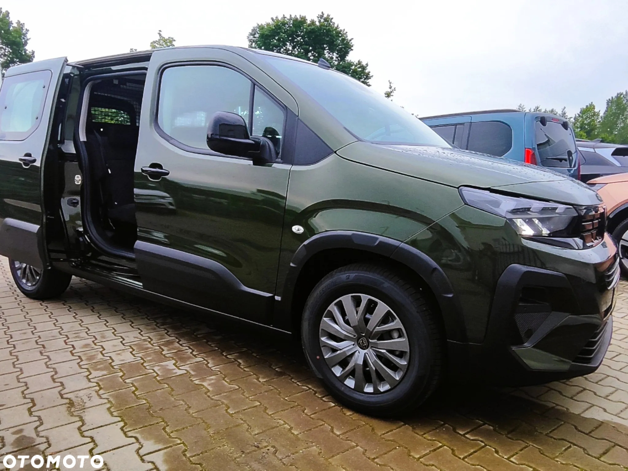 Peugeot Rifter Long MPV 1.2 PureTech Allure S&S N1 - 14