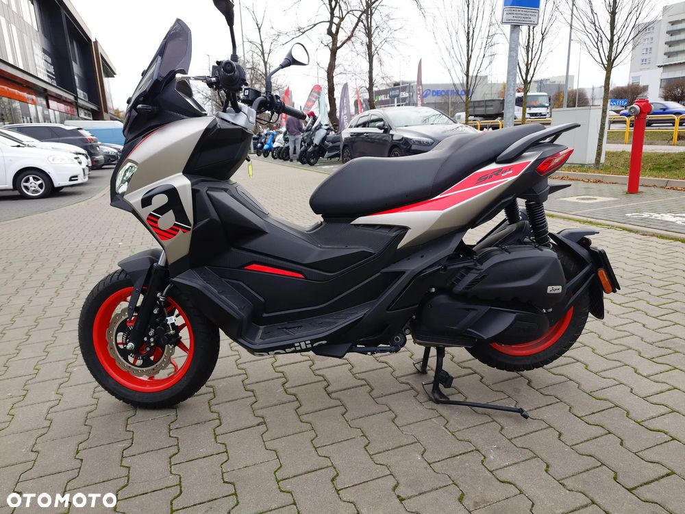 Aprilia SR - 6