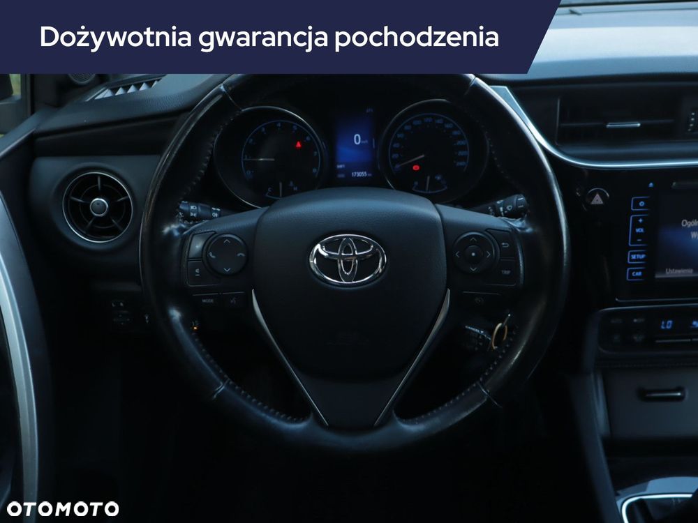 Toyota Auris - 21