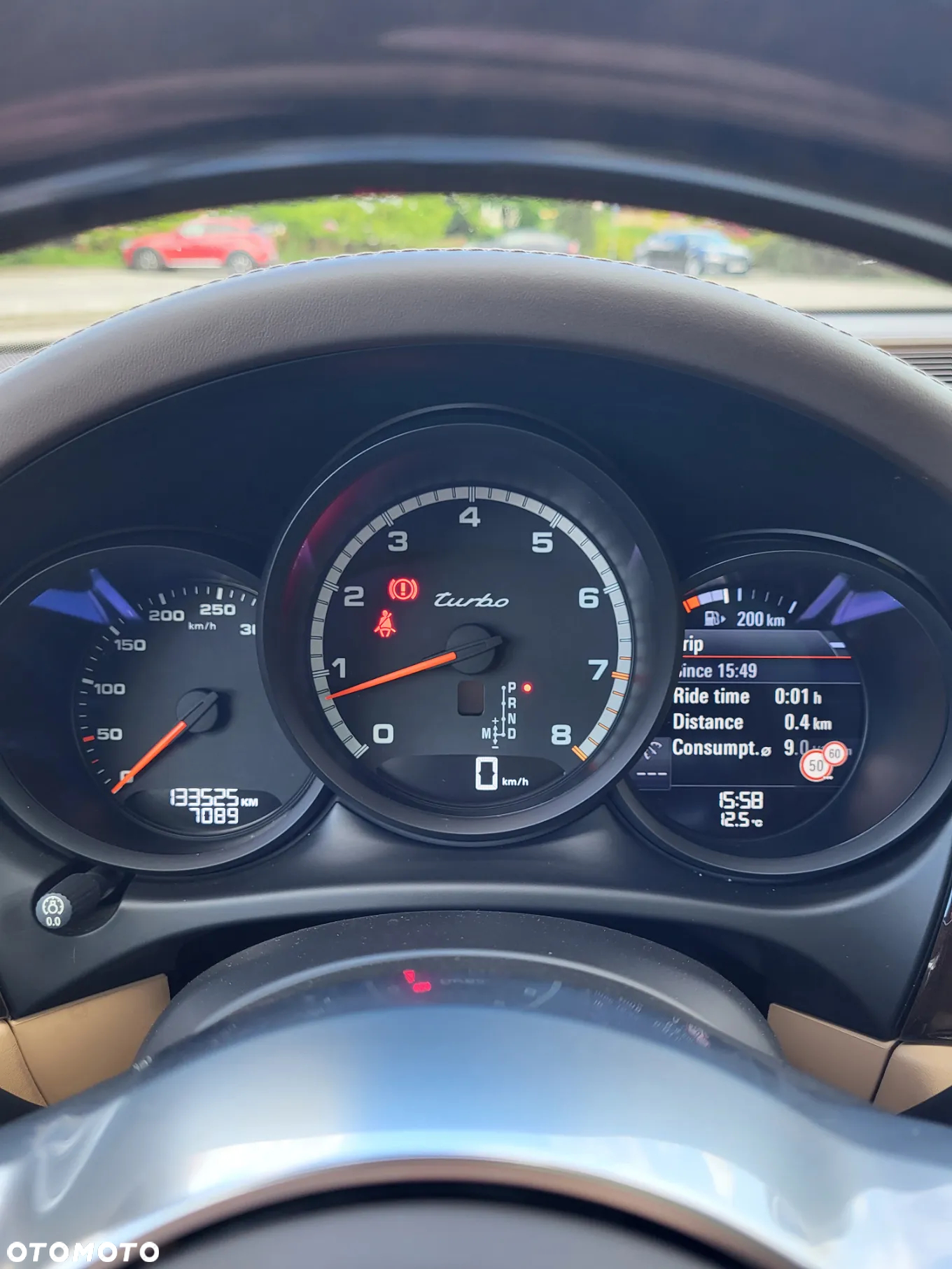 Porsche Macan Turbo - 10