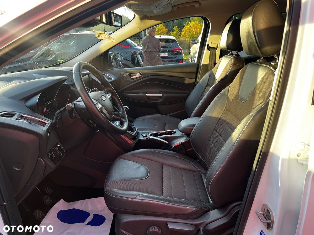 Ford Kuga - 5