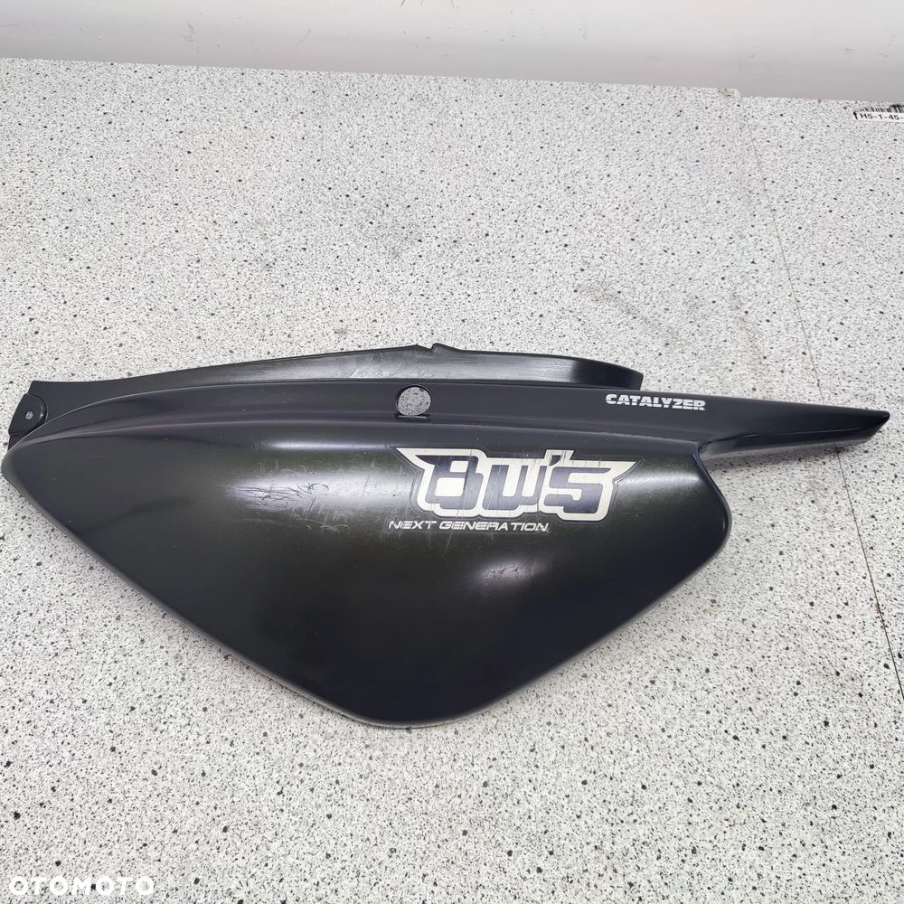 Owiewka, osłona, bok, boczek Yamaha BWS 50 Booster 50 - 1