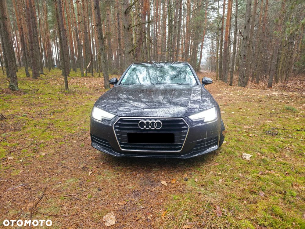 Audi A4 Limousine 2.0 TDI Sport S tronic - 1