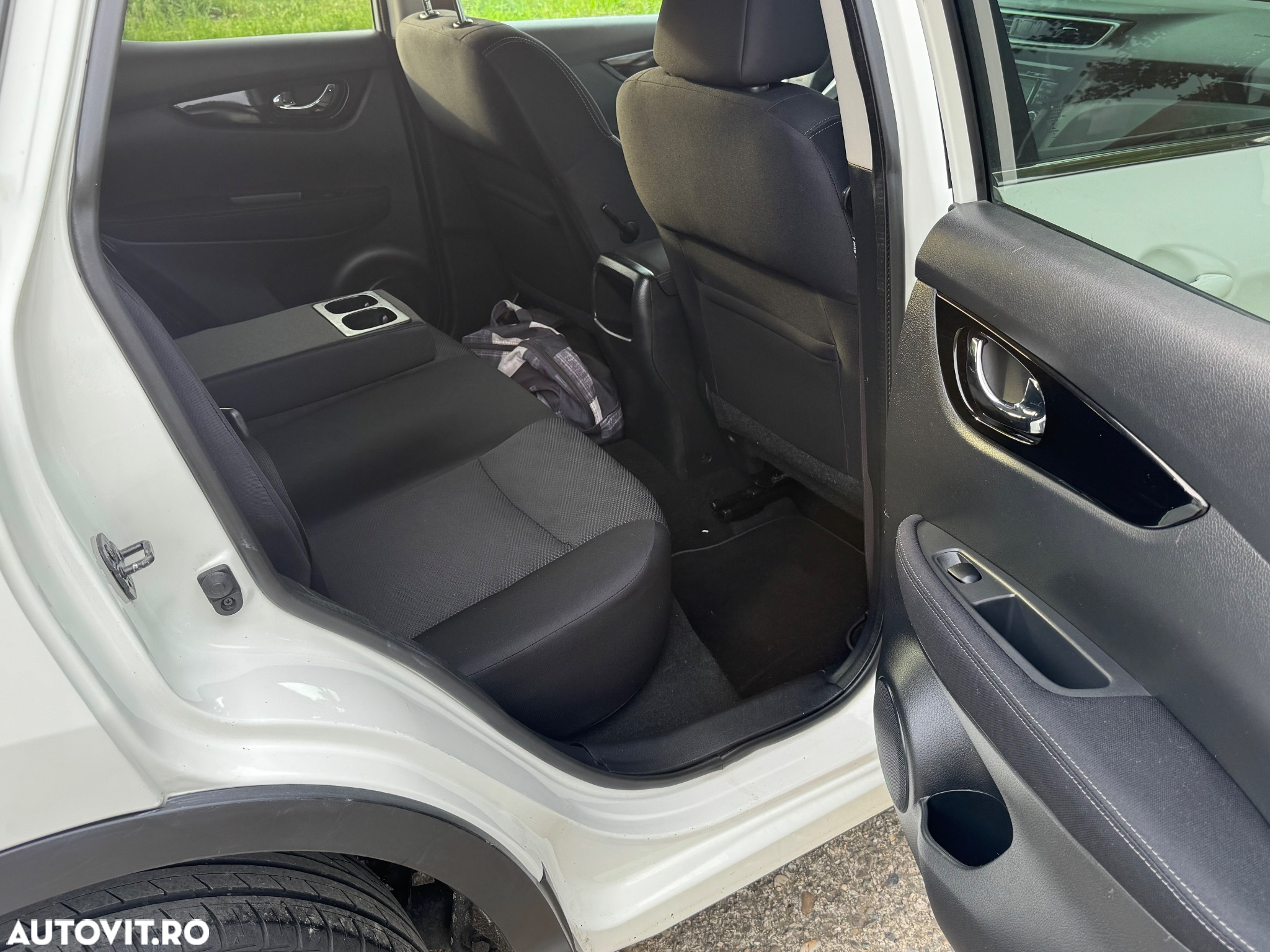 Nissan Qashqai 1.5 DCI TEKNA - 8