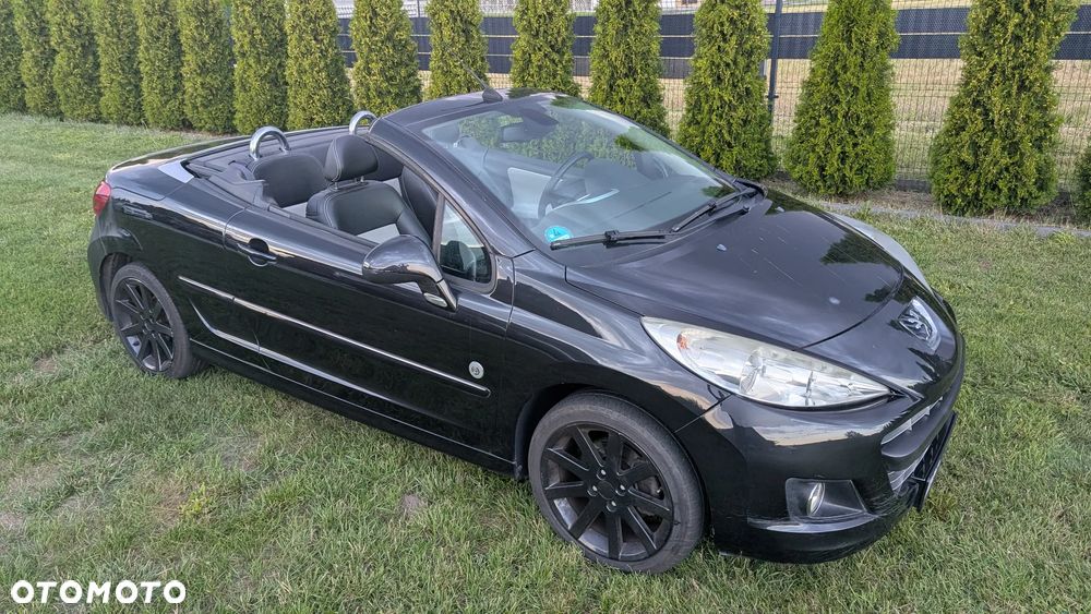 Peugeot 207 CC - 13