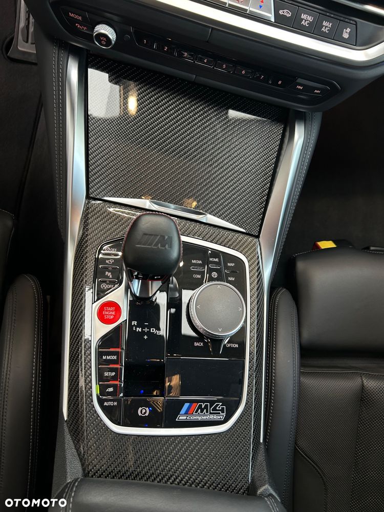BMW M4 Competition sport - 22