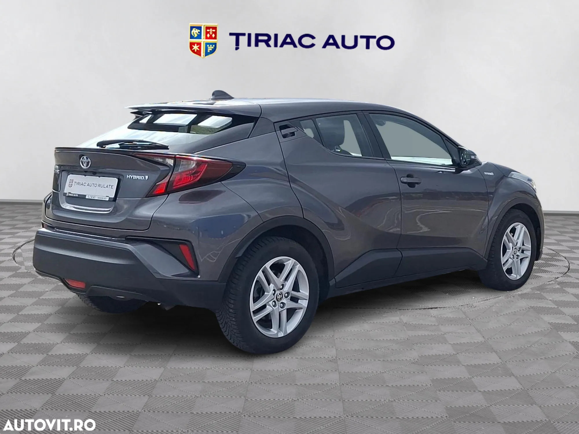Toyota C-HR - 6