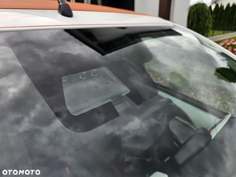 Peugeot 108 VTI 72 ETG5 Top Collection - 17