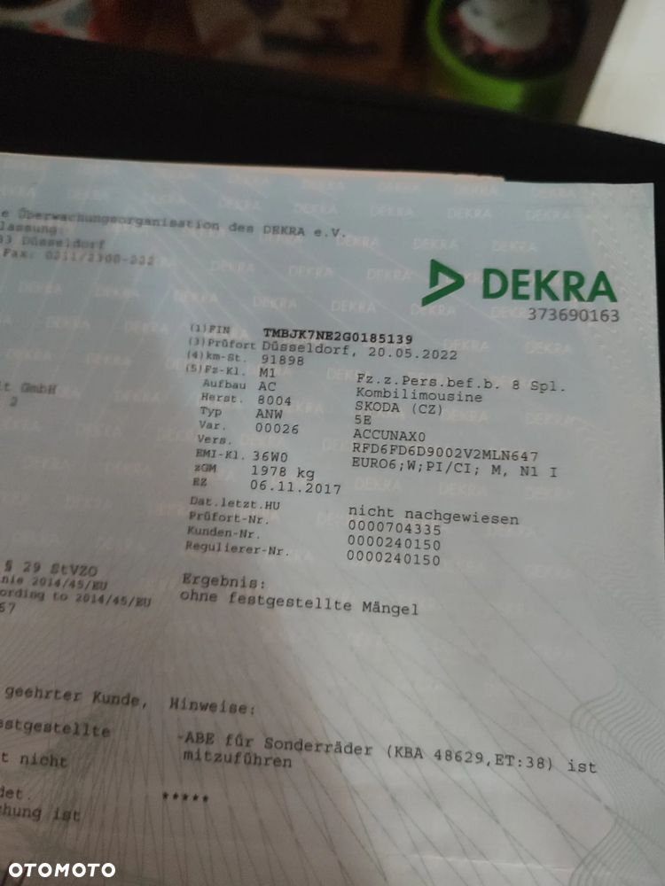 Skoda Octavia 2.0 TDI RS Challenge DSG - 33